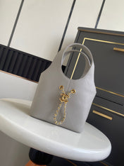 CHANEL 26S QUILTED HOBO BAG 27 IN LIGHT GREY CALFSKIN GOLD HARDWARE