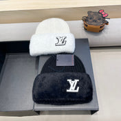 KNITTED BEANIE HAT IN BLACK WOOL AND RABBIT FUR 413353