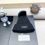 KNITTED BEANIE HAT IN BLACK WOOL AND FOX FUR 435035