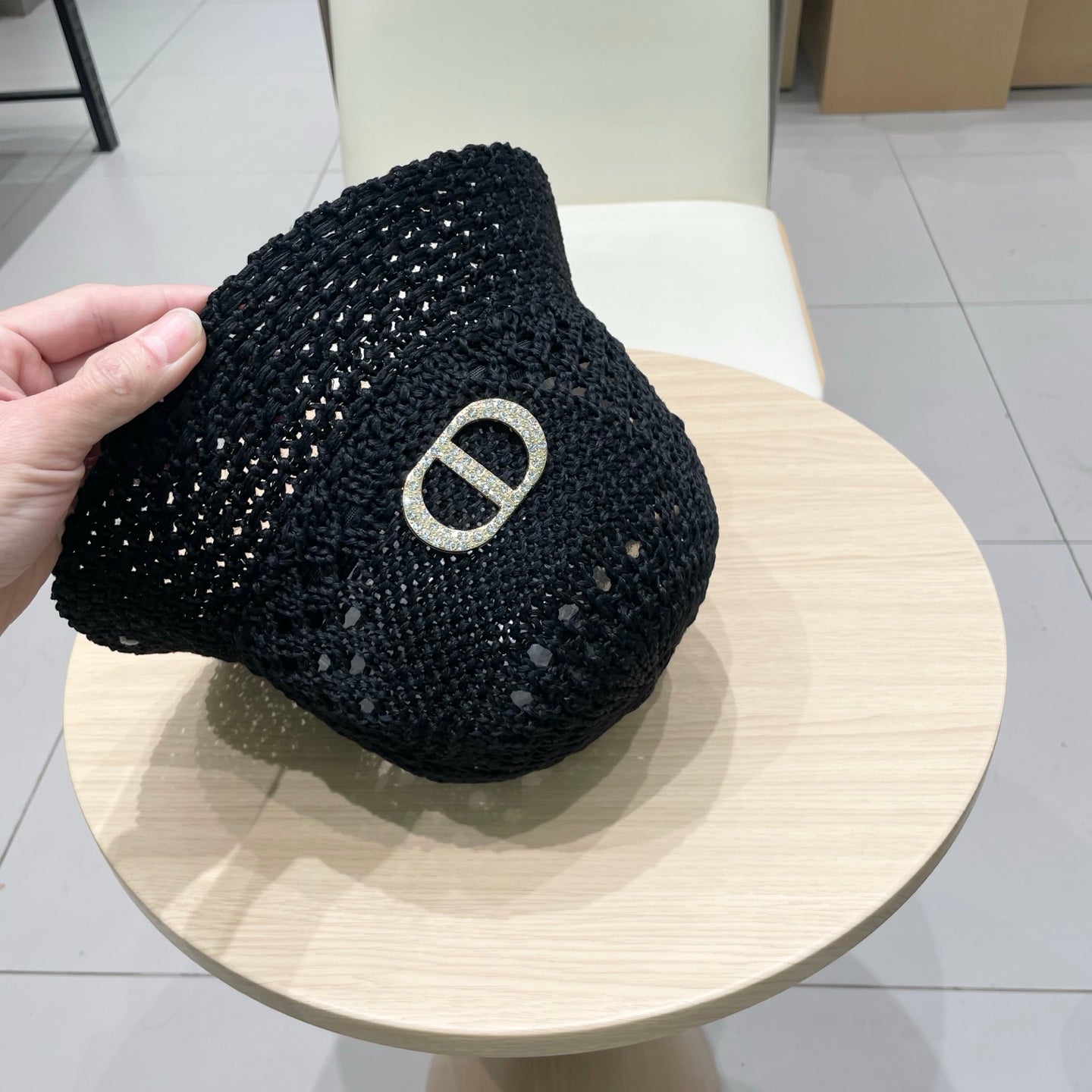 DIOR 26S DIOR STRAW BUCKET HAT STYLE 80