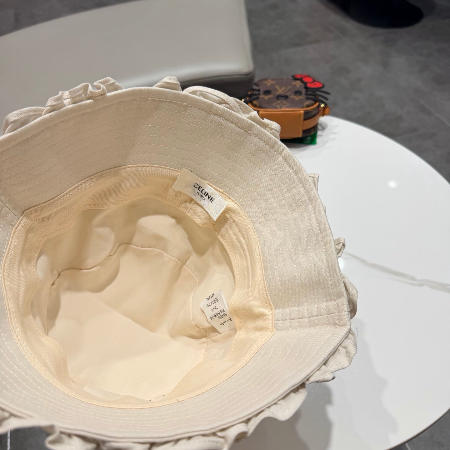 CELINE 26S CELINE RUFFLED BUCKET HAT STYLE 12