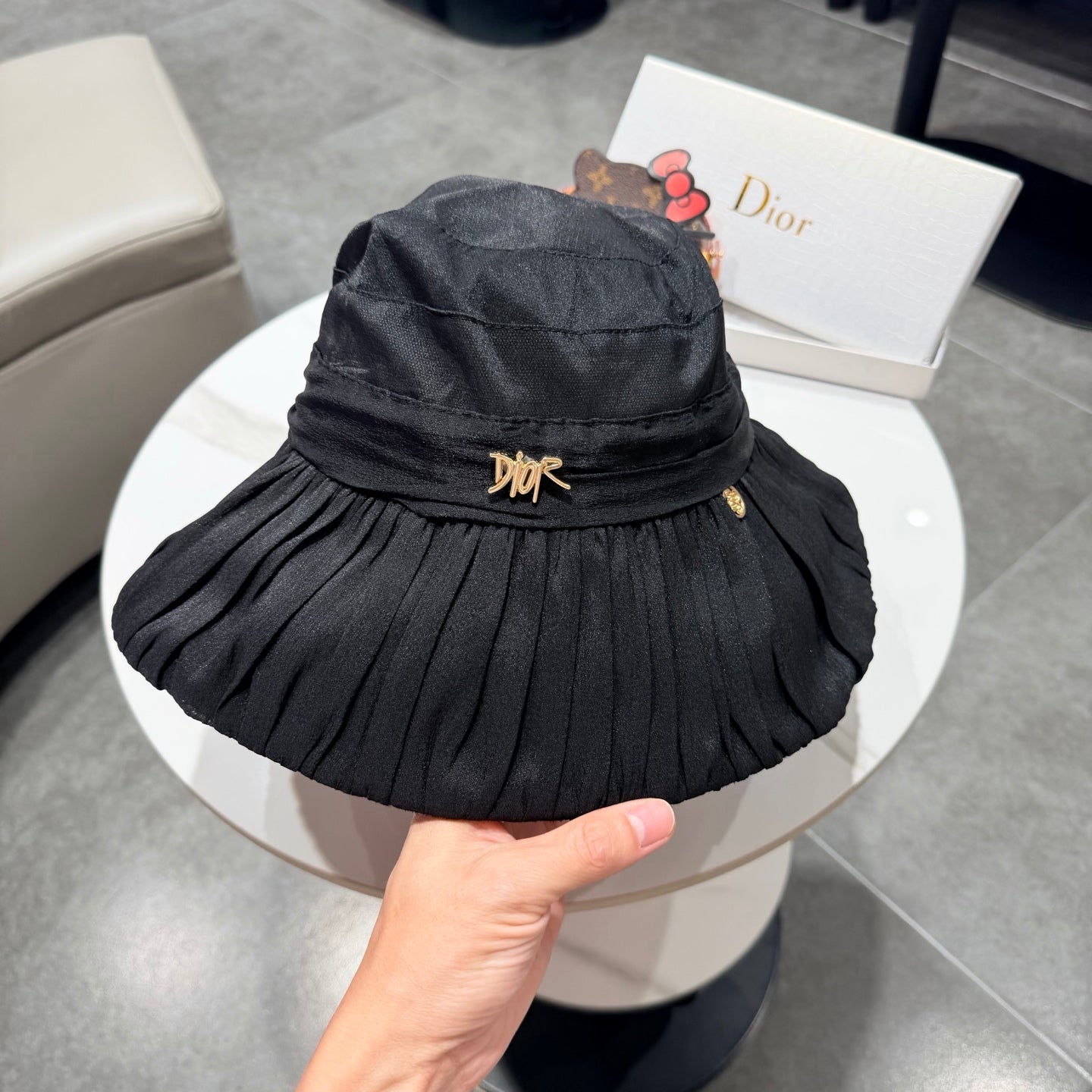 DIOR 26S PLEATED WIDE-BRIM BUCKET HAT STYLE 13
