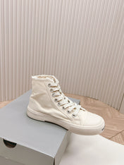 WHITE CANVAS HIGH-TOP SNEAKERS LOGO GRAFFITI