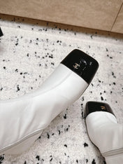 CHANEL 26S KNEE HIGH BOOTS 70 MM IN WHITE CALFSKIN AND BLACK PATENT