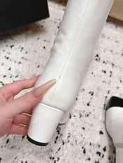 CHANEL 26S KNEE HIGH BOOTS 70 MM IN WHITE CALFSKIN AND BLACK PATENT