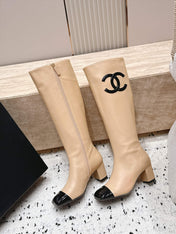 CHANEL 26S KNEE HIGH BOOTS 70 MM IN BEIGE CALFSKIN AND BLACK PATENT
