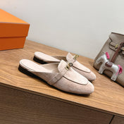 HM 26S KELLY MULE IN LIGHT BEIGE SUEDE GOLD HARDWARE