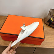 HM 26S KELLY MULE IN WHITE CALFSKIN GOLD HARDWARE