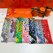 HERMES 25S SILK NECKERCHIEF 86 IN SILK 714354