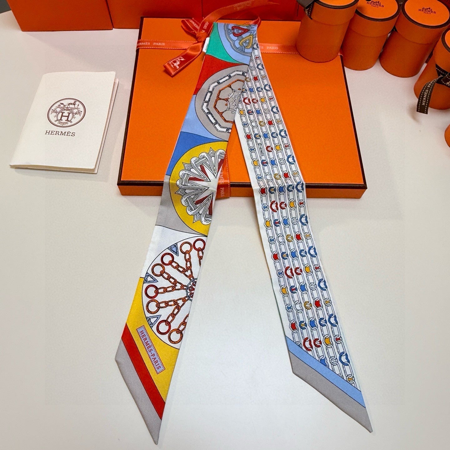 HERMES 25S SCARF 90 IN SILK 856724