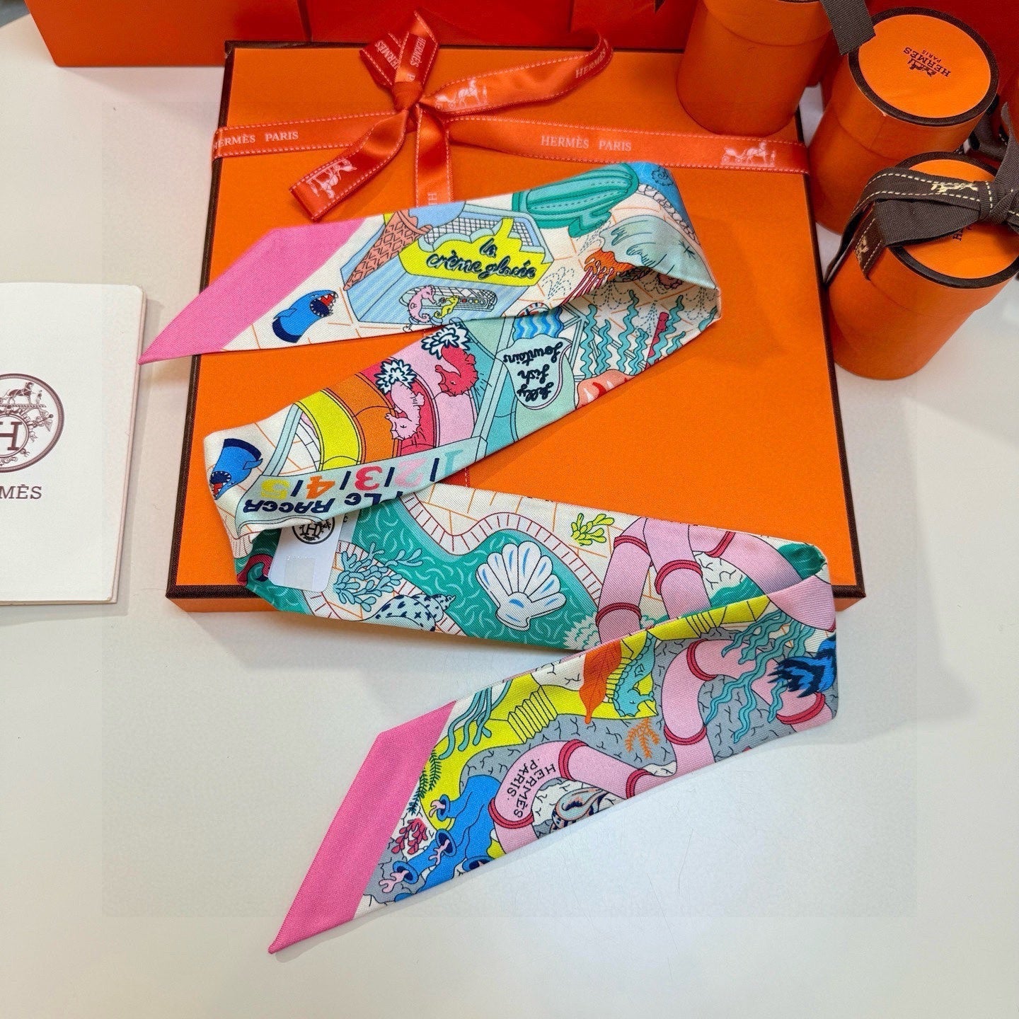 HERMES 26S TWILLY SCARF 86 IN SILK 492604