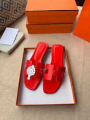 0RAN SANDALS IN CHERRY RED CALFSKIN