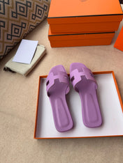 0RAN SANDALS IN LILAC PURPLE CALFSKIN