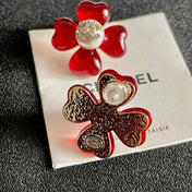 CHANEL 26S DOUBLE C CRYSTAL LOGO RED ENAMEL FLOWER STUD EARRINGS IN GOLD METAL 629185