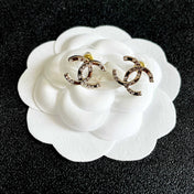 CHANEL 26S DOUBLE C LOGO CRYSTAL STUD EARRINGS IN GOLD METAL 631817