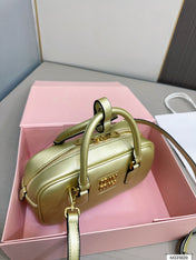 ARCADIE 25 BAG IN GOLDEN CALFSKIN