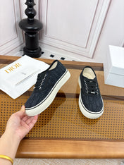 DIOR 26S LOW TOP SNEAKERS IN BLACK OBLIQUE CANVAS WITH RUBBER SOLE