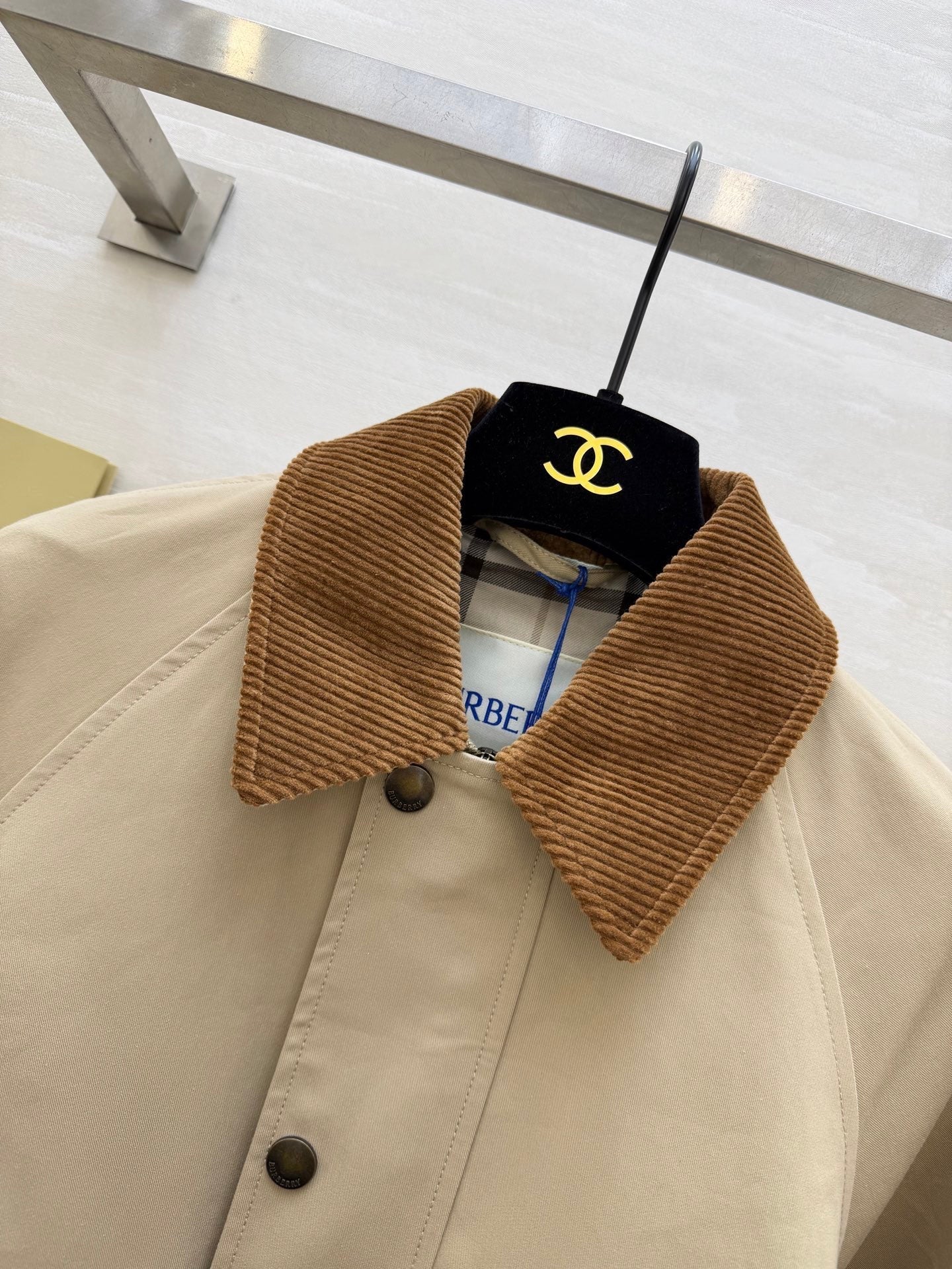 BURBERRY 26S JACKET 407