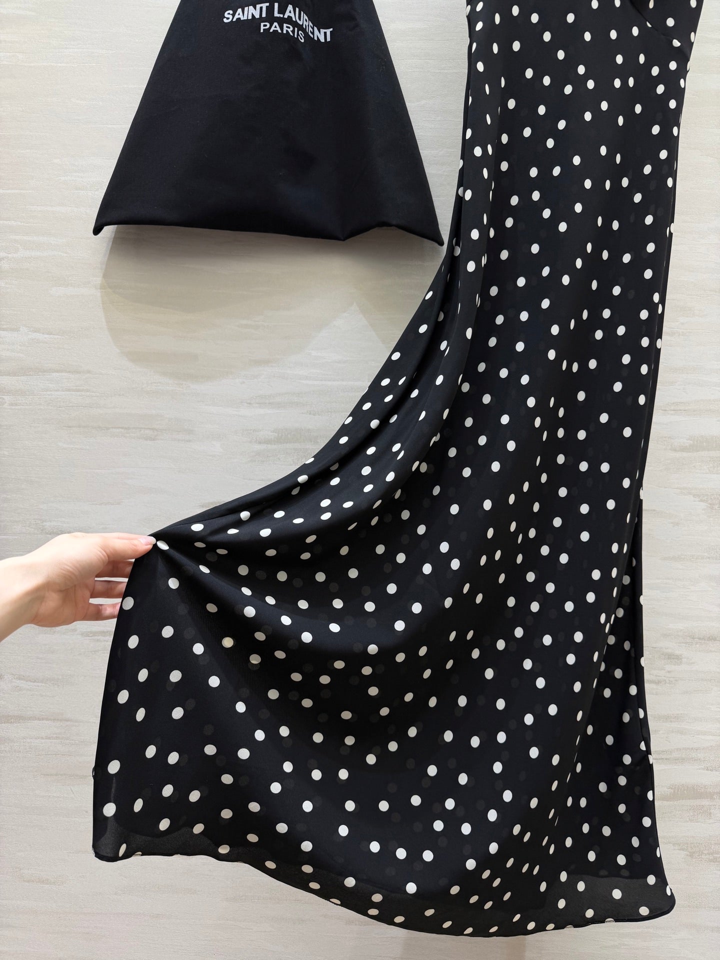 YSL 26S V-NECK MAXI DRESS 275