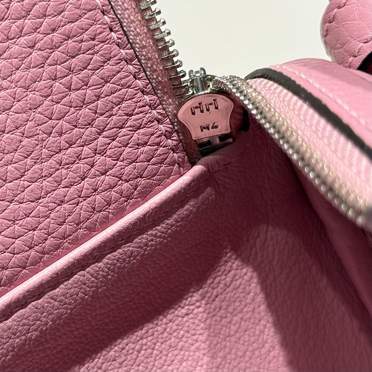 HERMES 25S MINI LINDY 19 IN MAUVE CALFSKIN SILVER HARDWARE