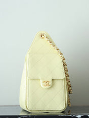 CHANEL 25S HOBO BAG 30 CM IN PASTEL YELLOW LAMBSKIN WITH GOLD HARDWARE