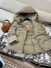 BURBERRY 25S MID-LENGTH DOWN COAT 170