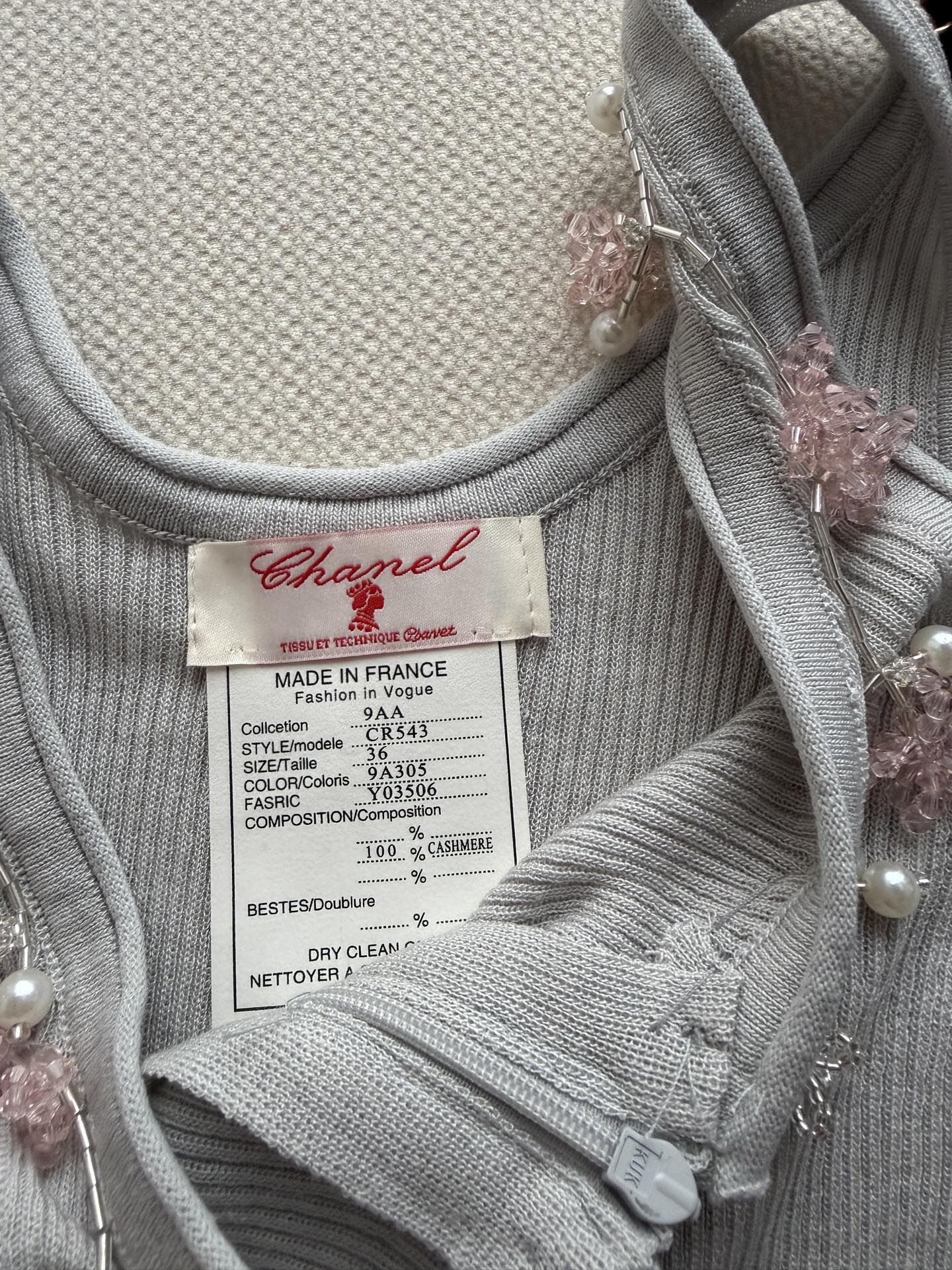 CHANEL 26S KNIT SLEEVELESS TOP STYLE 1185