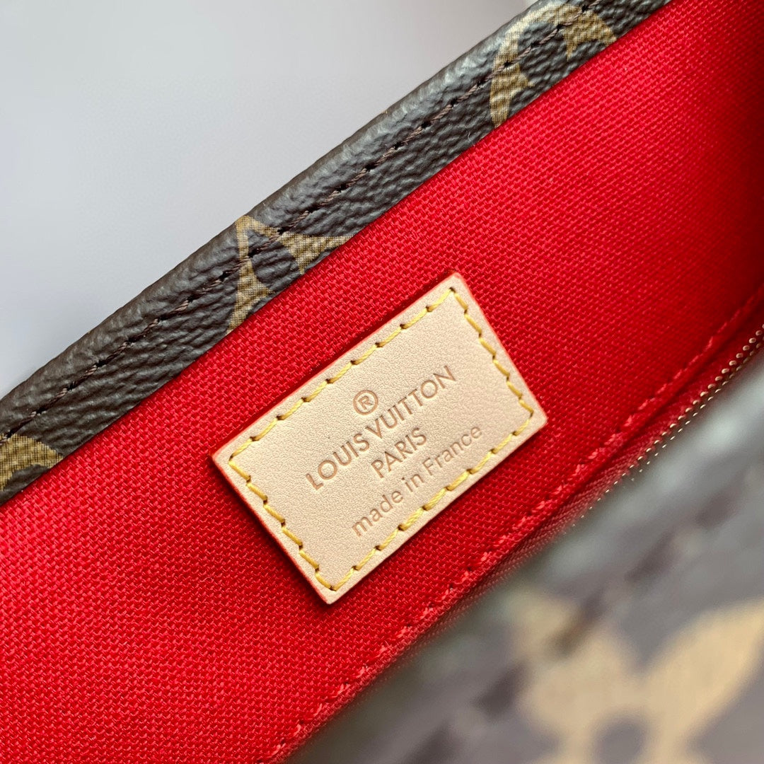 SAC PLAT 22 IN BROWN MONOGRAM COATED CANVAS AND CALFSKIN GOLD HARDWARE