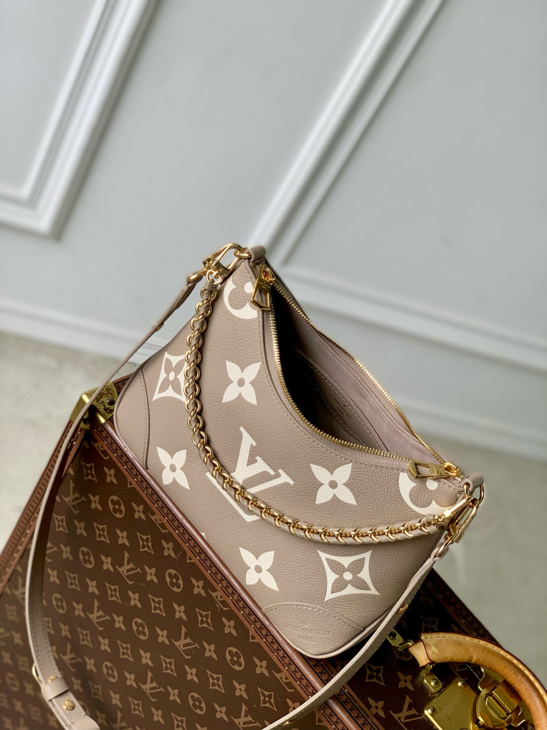 BOULOGNE 29 IN DOVE GRAY AND CREAM MONOGRAM EMPREINTE LEATHER GOLD HARDWARE
