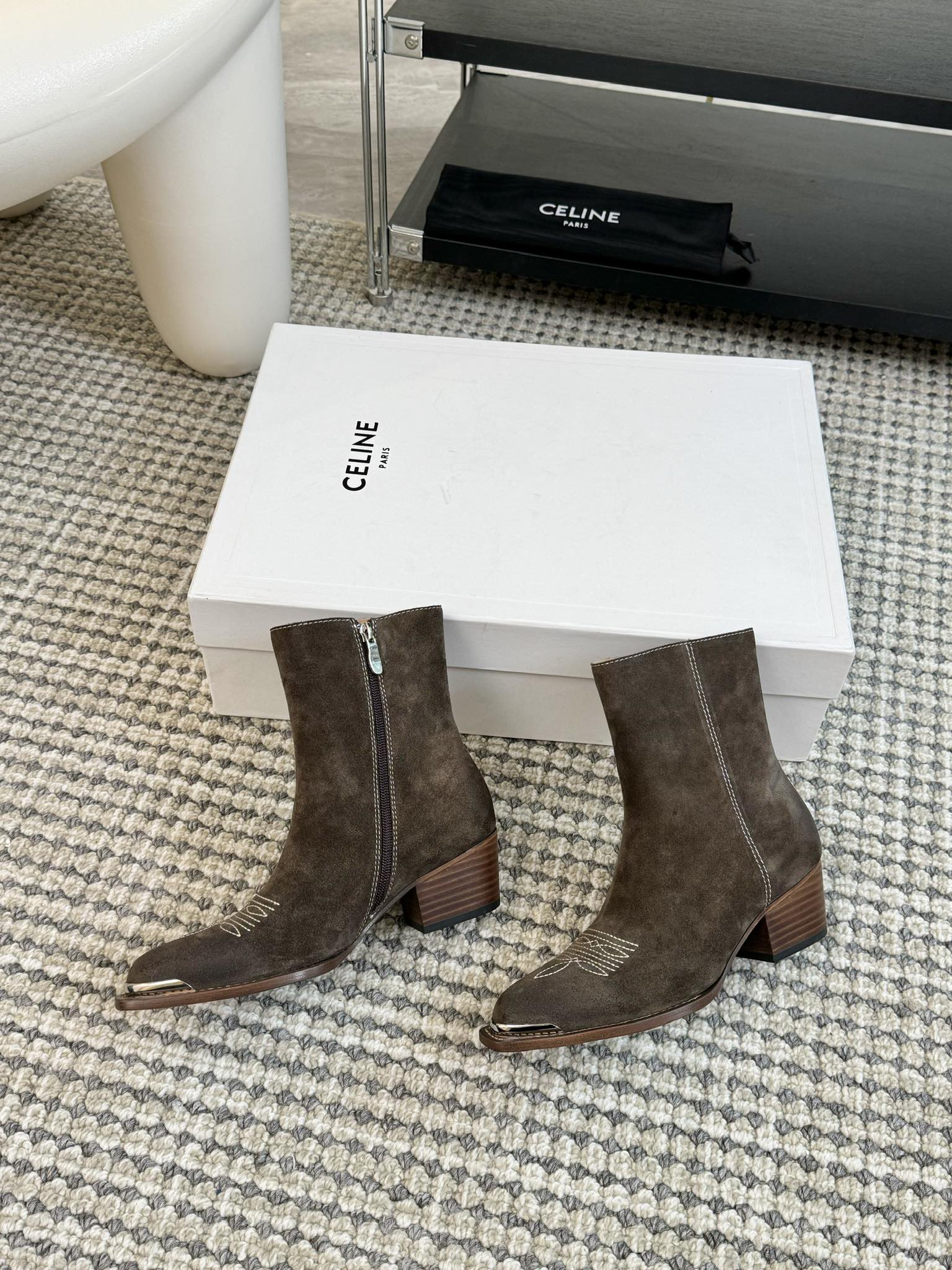 ANKLE BOOTS 45 MM IN DARK BROWN SUEDE