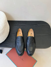 LOAFERS IN BLACK LAMBSKIN