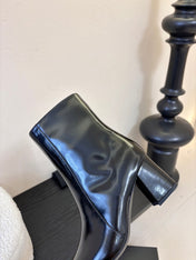 YSL 26S HEELED ANKLE BOOTS IN BLACK SHINY CALFSKIN