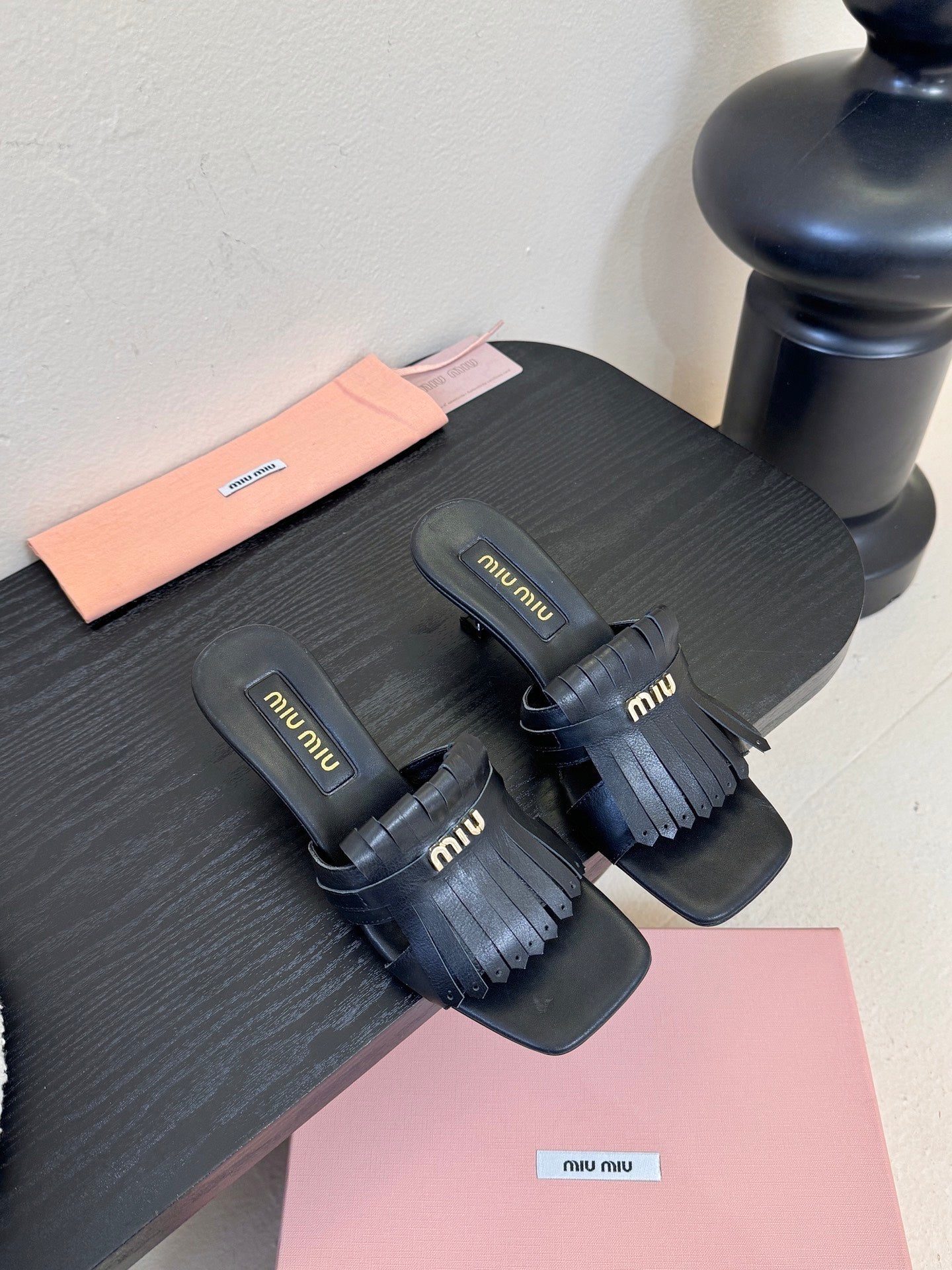 MIUMIU 26S HIGH-HEEL SANDALS 40MM IN BLACK CALFSKIN