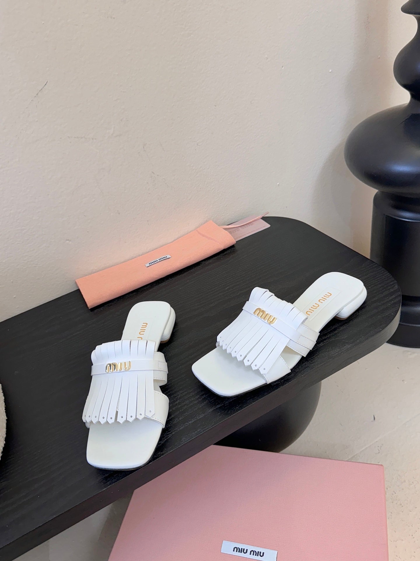 MIUMIU 26S FLAT SLIPPERS IN WHITE CALFSKIN