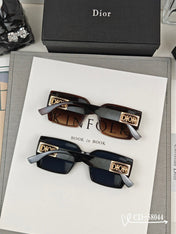 MONTAIGNE SQUARE SUNGLASS 58044 IN ACETATE