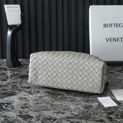 BV MEDIUM ANDIAMO 32CM GREY LAMBSKIN