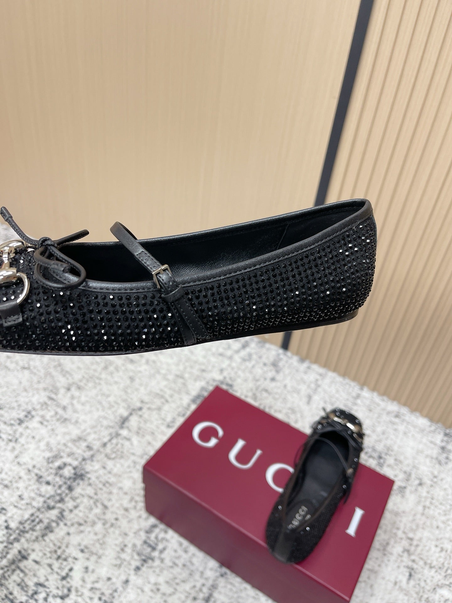 GUCCI 26S BALLET FLATS IN BLACK SUEDE WITH CRYSTALS