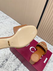 GUCCI 26S HORSEBIT MID-HEEL SANDALS IN BROWN CALFSKIN