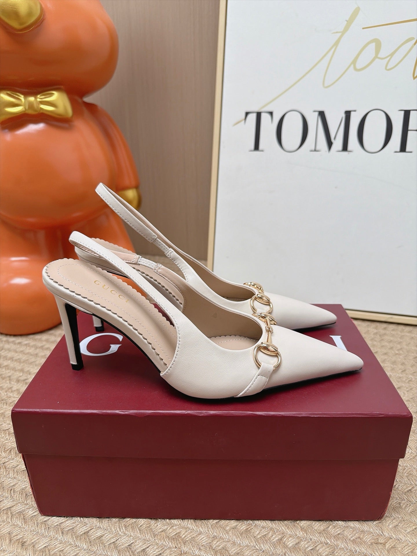 GUCCI 26S SLINGBACK HEELS 105 MM IN CREAM WHITE LAMBSKIN