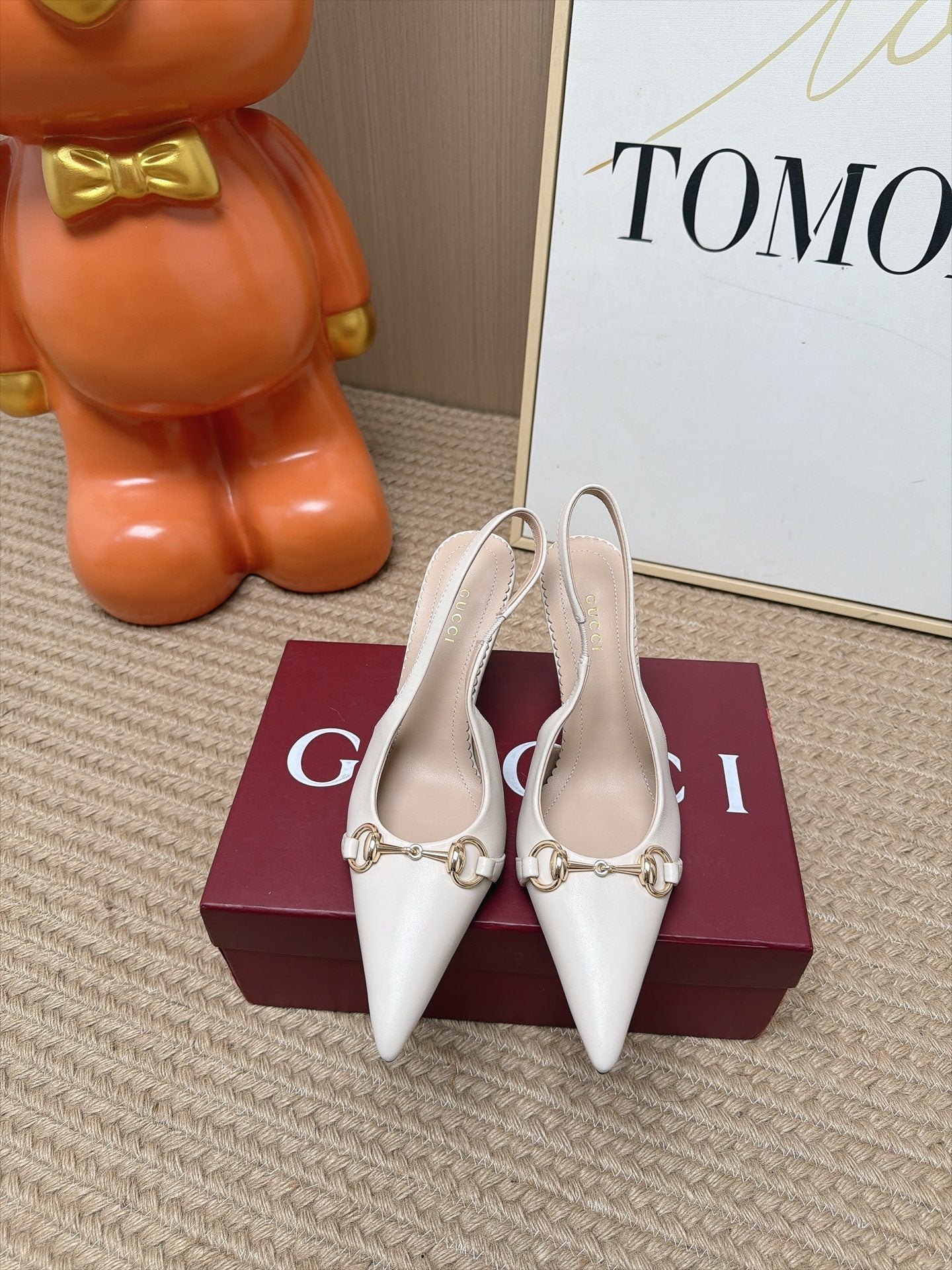 GUCCI 26S SLINGBACK HEELS 105 MM IN CREAM WHITE LAMBSKIN