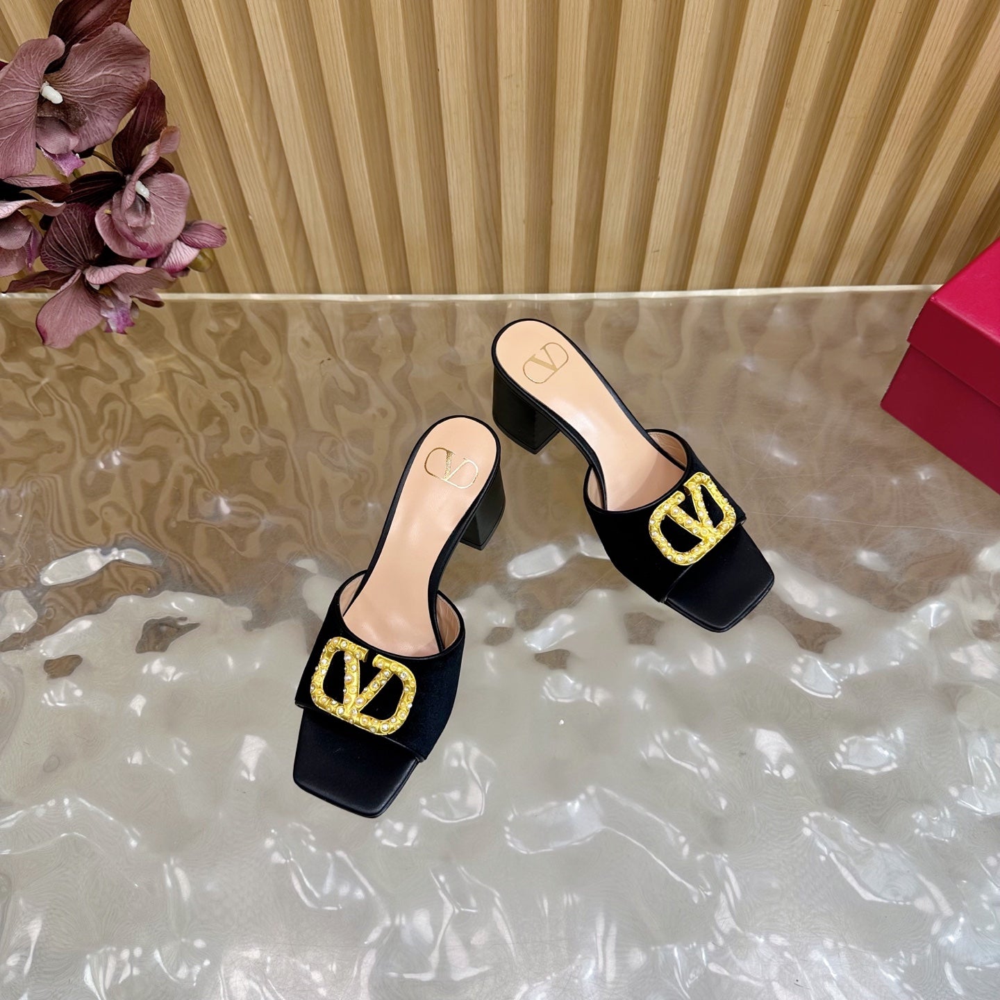 VALENTINO 25S HIGH-HEEL MULES 60 MM IN BLACK VELVET AND CALFSKIN WITH GOLD HARDWARE