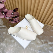 THE ROW 26S SQUARE TOE MULE FLATS IN IVORY WHITE CALFSKIN
