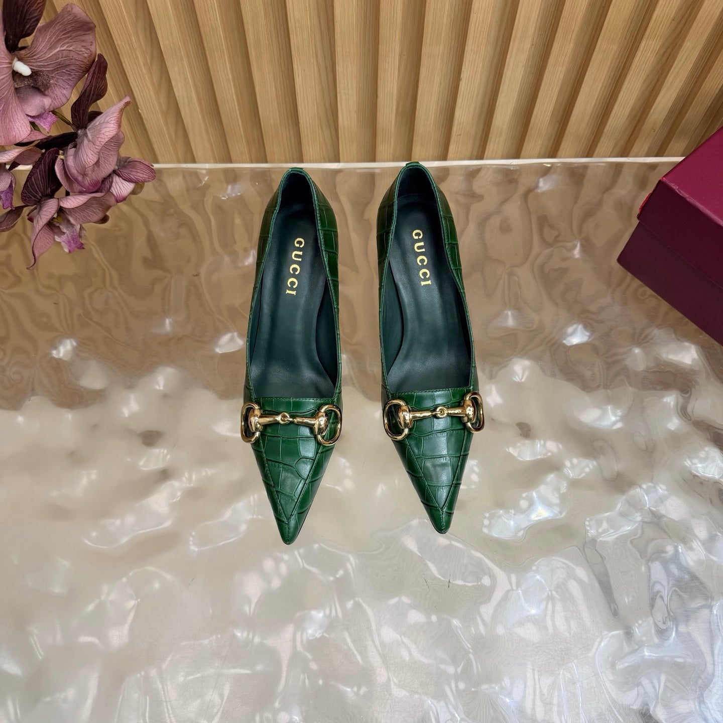 GUCCI 26S HIGH HEELS 65 MM IN DARK GREEN CROC EMBOSSED LEATHER