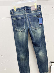 LV BLUE DENIM JEAN 239500