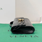 BV Long Clutch Andiamo 31 Black Crocodile Calfskin Ghw