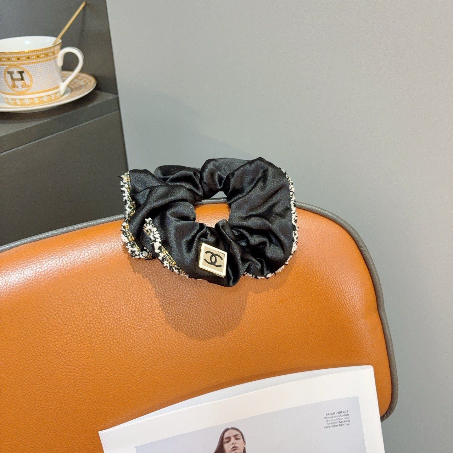 CHANEL 26S SCRUNCHIE IN BLACK SILK 512071