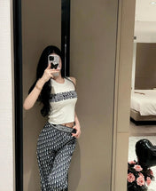 SLEEVELESS TOP 643222 IN WHITE COTTON BLACK LOGO