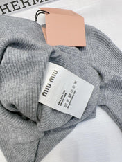 MIUMIU SWEATER STYLE 721
