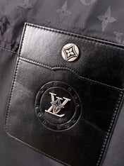 LV BLACK JACKET 239519