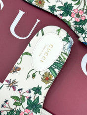 SLIDE SANDALS IN WHITE FABRIC FLORAL AND LEAF PRINT
